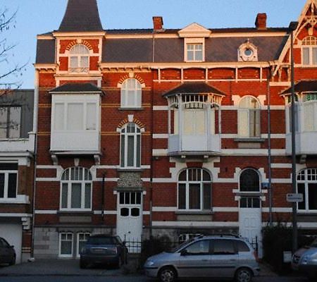 B&B Villa Des Roses Hasselt Ngoại thất bức ảnh